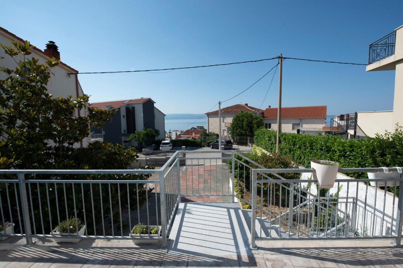 Apartments Bevanda ポドストラナ エクステリア 写真
